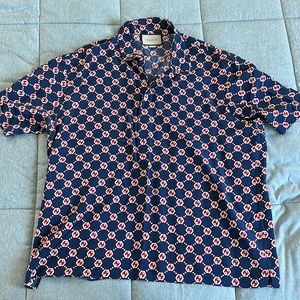 Gucci silk like button down shirt